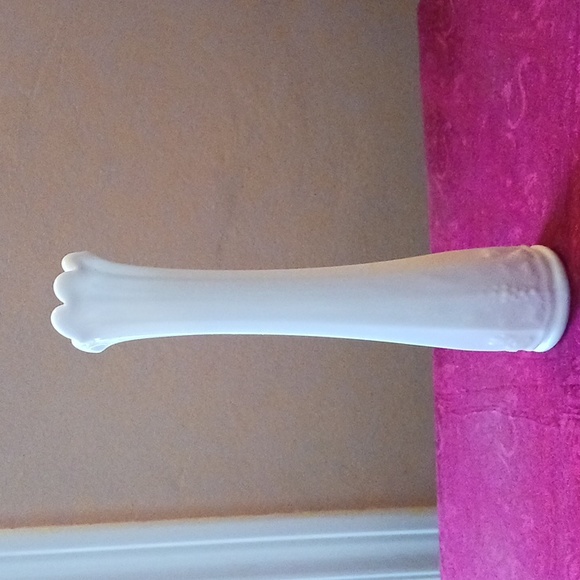 Westmoreland Swung Milk Glass Paneled Grape Design 9.5" High - Picture 3 of 6